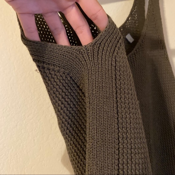 VINCE green lattice stitch scoop neck tank top - Picture 6 of 11